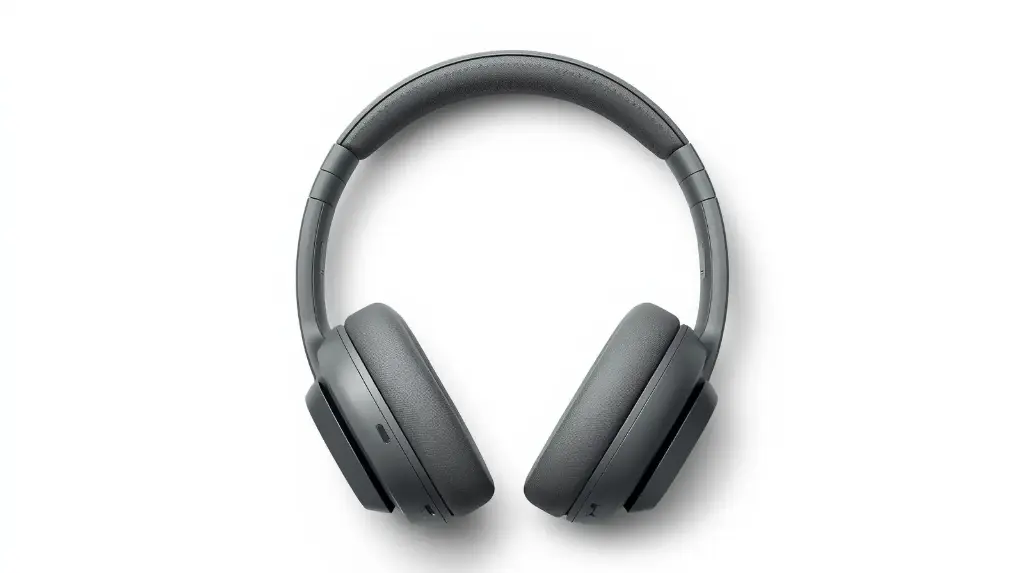 Pulse Over Headphones – feel every beat with intensity.